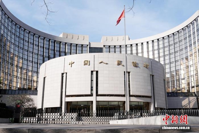 年中盘点:人民币汇率走出独立升势